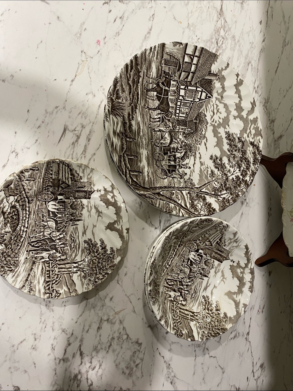 Classic Transferware Wall Plates in Brown - Unbranded